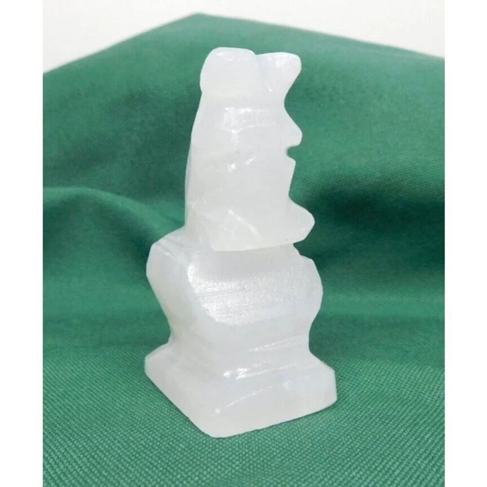 White Stone Knight Chess Piece 2 1/8” strategy gaming board games Replacement